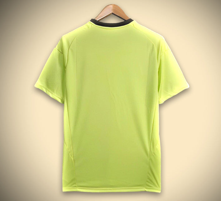 MAILLOTREALMADRID2425gardienvertdos.jpg Real Madrid Goalkeeper Jersey Green Edition 2024-2025 back view
