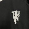 Manchester United goalkeeper kit black long sleeves
