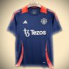 maillot-manchester-united-pre-match-20252026 Manchester United Pre-Match Jersey 20252026