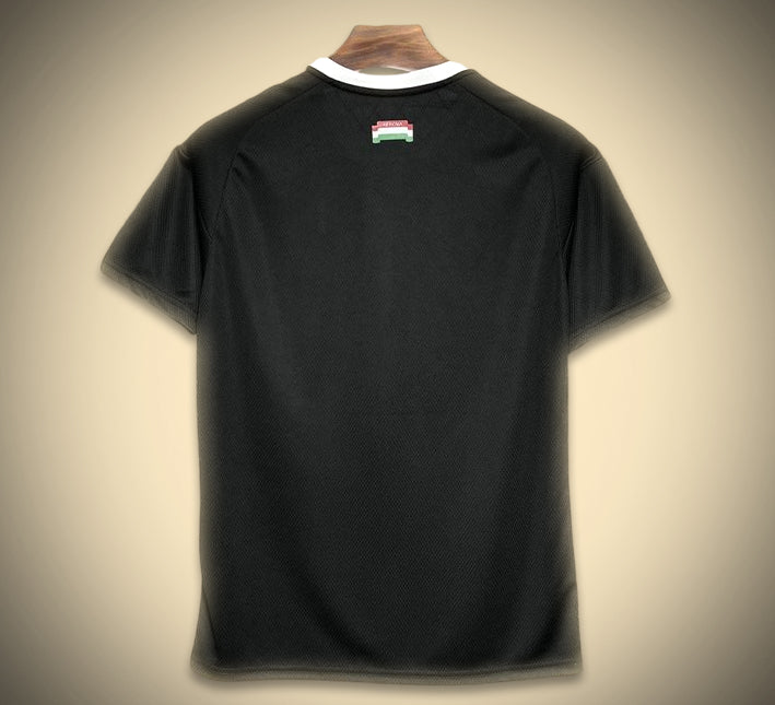 maillot-noir-concept-as-roma-edition-speciale-saison-2024-2025-design-premium black concept jersey AS Roma special edition 2024 2025 season premium design