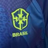 tenue-bresilienne-de-foot-maillot-exterieur-pour-supporter-de-la-selecao Brazilian soccer kit away jersey for Seleção fans