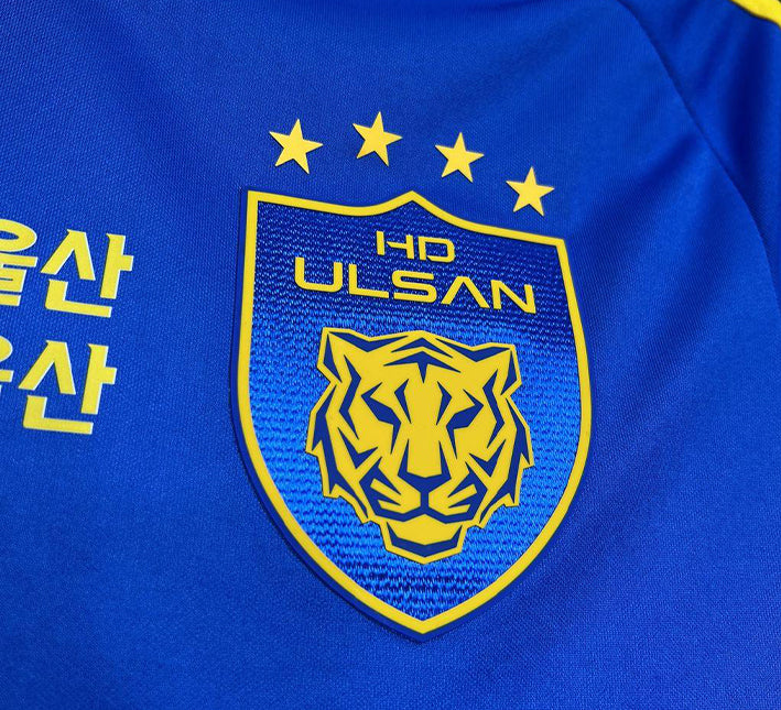Ulsan Hyundai Home Jersey 2024-2025 fabric detail