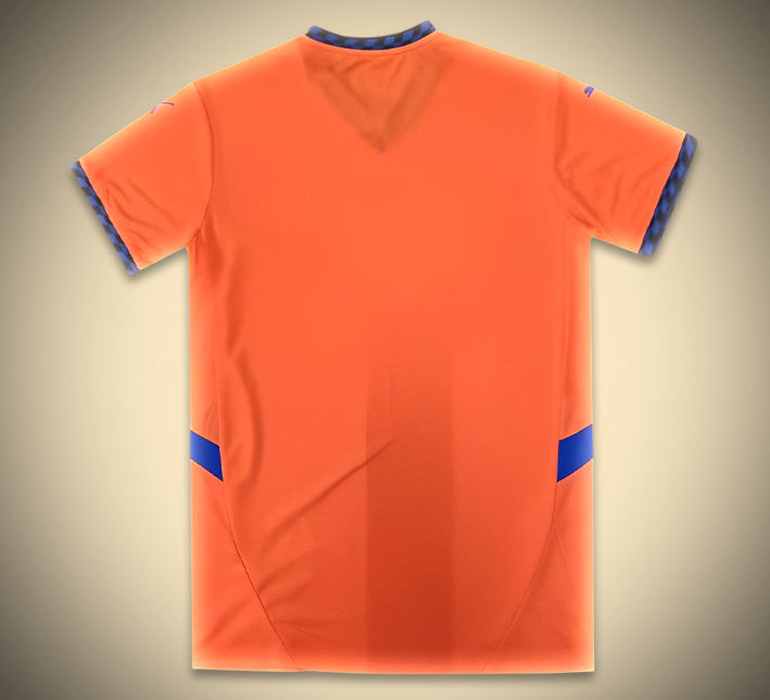 maillotmarseilleexterieurorangedos.jpg Olympique Marseille Third 2024-2025 soccer jersey side view