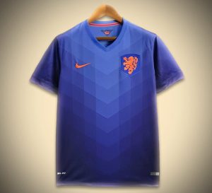 maillotpaysbasdomicileexterieur_fffa73f23b8d43fea72303bf94e9b37b.jpg Netherlands Away Jersey 2014 front view