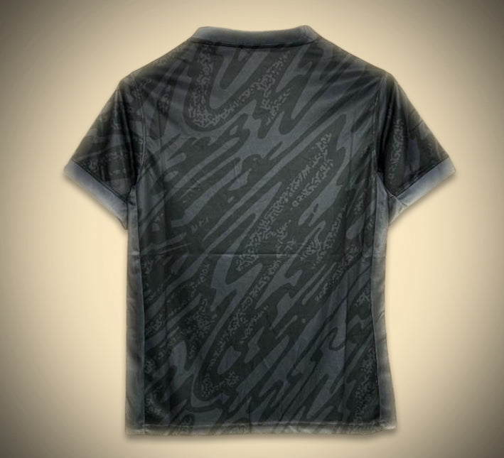 maillotportugalgardiennoirdos.jpg Portugal Goalkeeper Black Jersey 2024-2025 side view