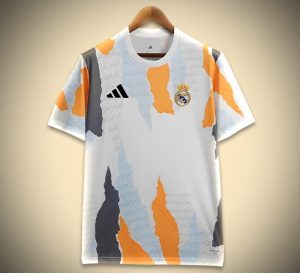 maillotrealmadridentrainement-1.jpg Real Madrid Pre-Match Jersey 2024-2025 front view