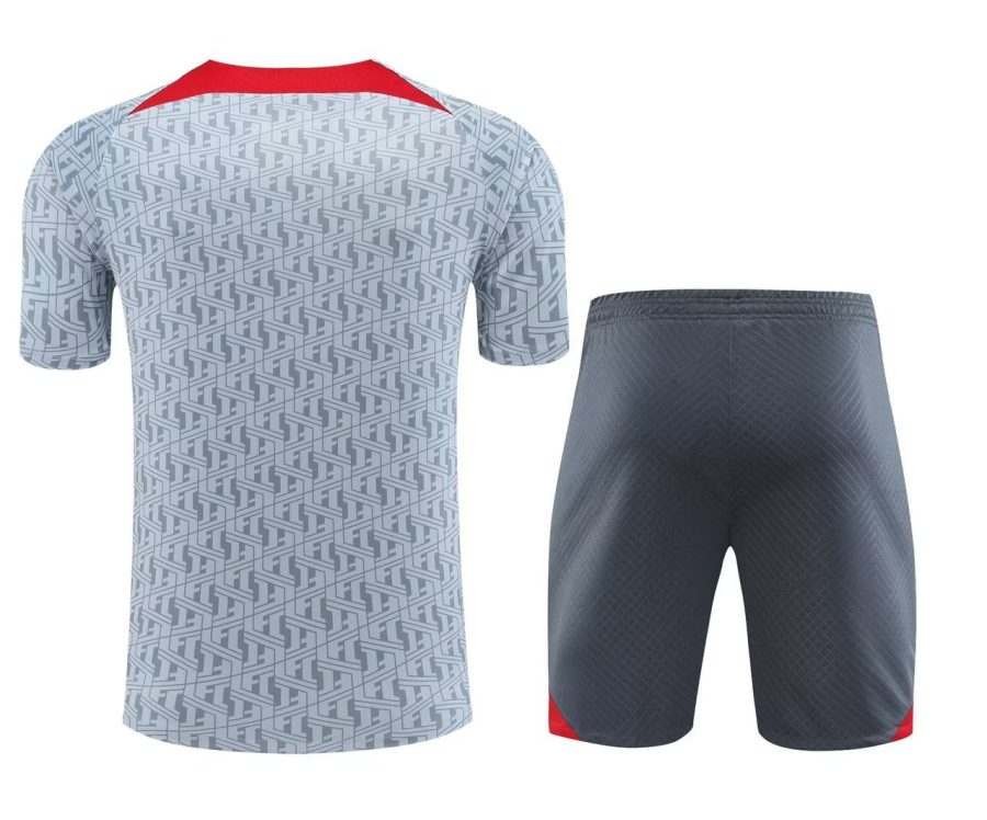 ensemble-training-liverpool-gris-saison-2023-2024-survetement-officiel Liverpool gray training tracksuit season 2023 2024 official warm-up set