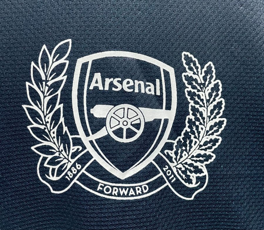 jersey-arsenal-fc-exterieur-vintage-collection-deux-mille-onze-deux-mille-douze Arsenal FC away vintage jersey collection two thousand eleven two thousand twelve