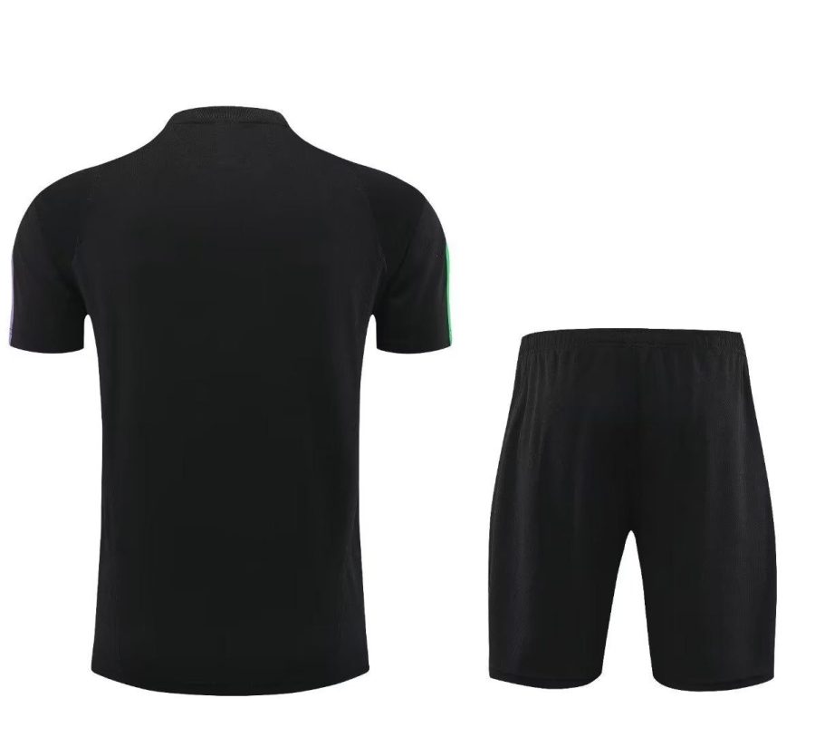 Bayern Munich black training kit 2023 2024 season soccer training gear