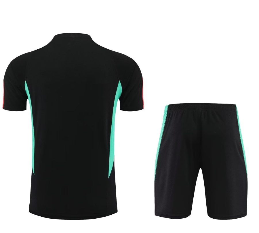 Manchester United Black Training Kit 2023 2024 Season Soccer Practice Gear