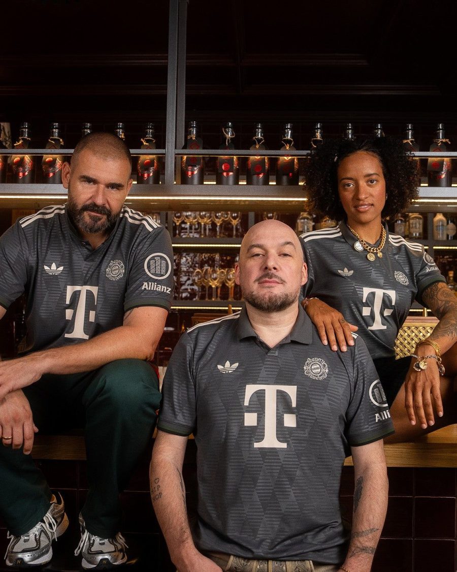 maillot-bayern-munich-edition-oktoberfest-saison-deux-mille-vingt-quatre-deux-mille-vingt-cinq Bayern Munich Oktoberfest edition jersey season 2024 2025