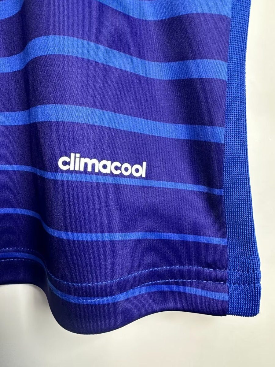 Blue Chelsea FC jersey with club badge 2014 2015 season