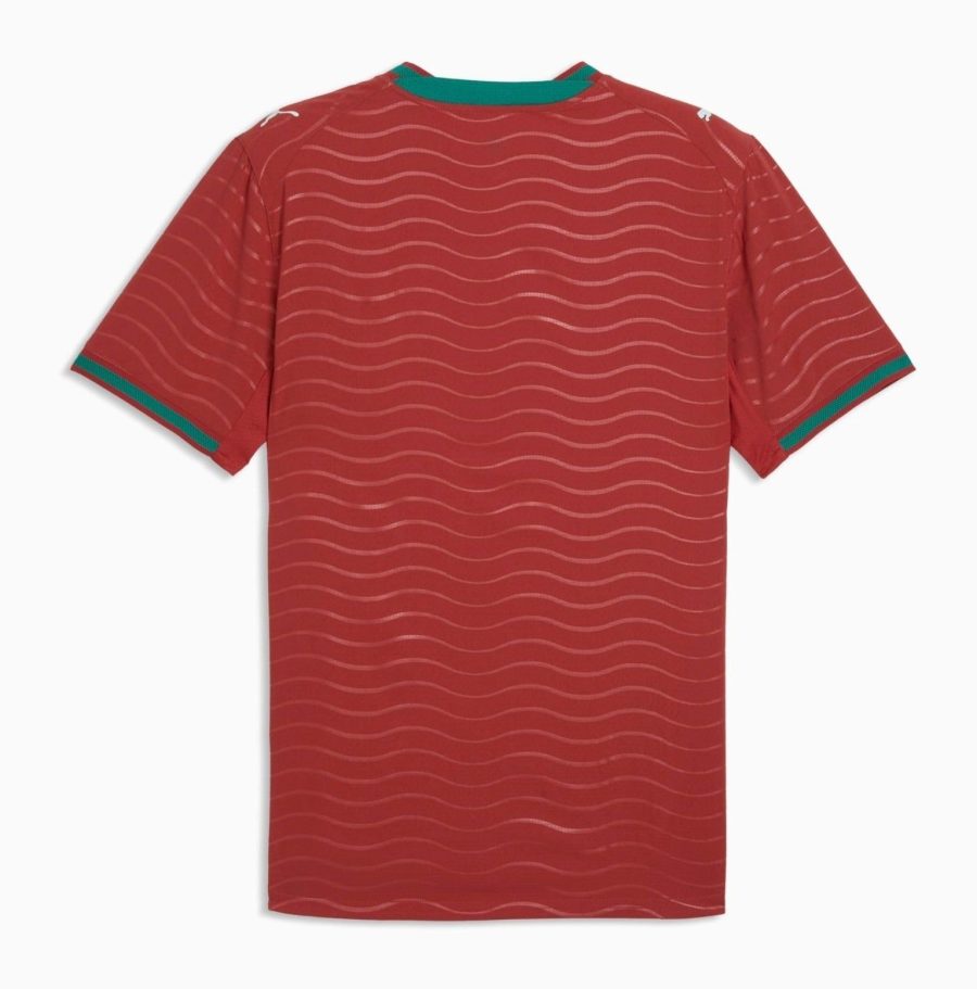 maillot-domicile-du-portugal-saison-deux-mille-vingt-six-rouge-et-vert Portugal home jersey season two thousand twenty six red and green