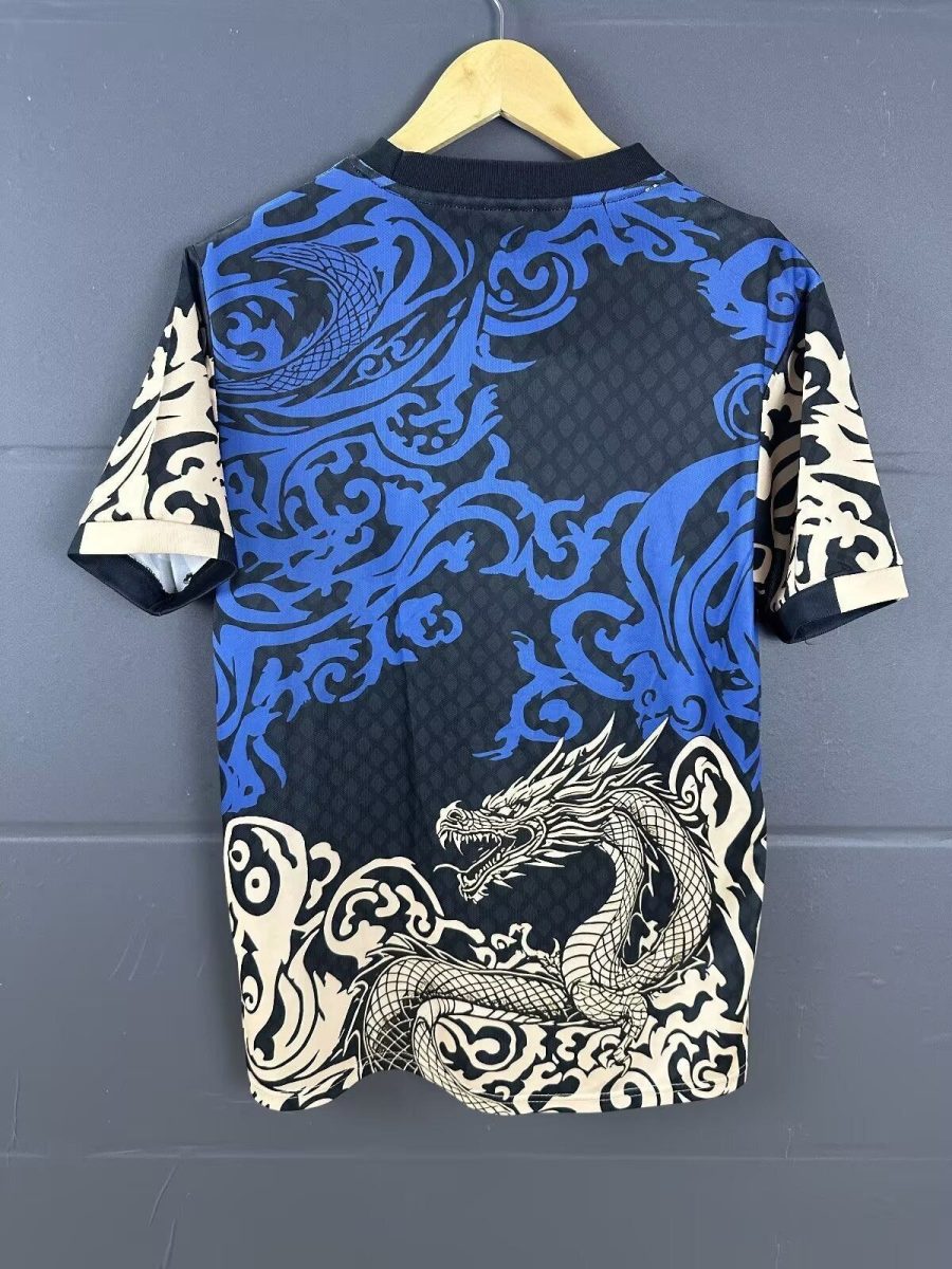maillot-domicile-fc-porto-saison-deux-mille-vingt-cinq-deux-mille-vingt-six-bleu-et-blanc FC Porto home jersey season two thousand twenty five two thousand twenty six blue and white