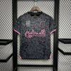 maillot-palestine-x-farrah-azam-noir-20242025 PALESTINE X FARRAH AZAM BLACK JERSEY 20242025