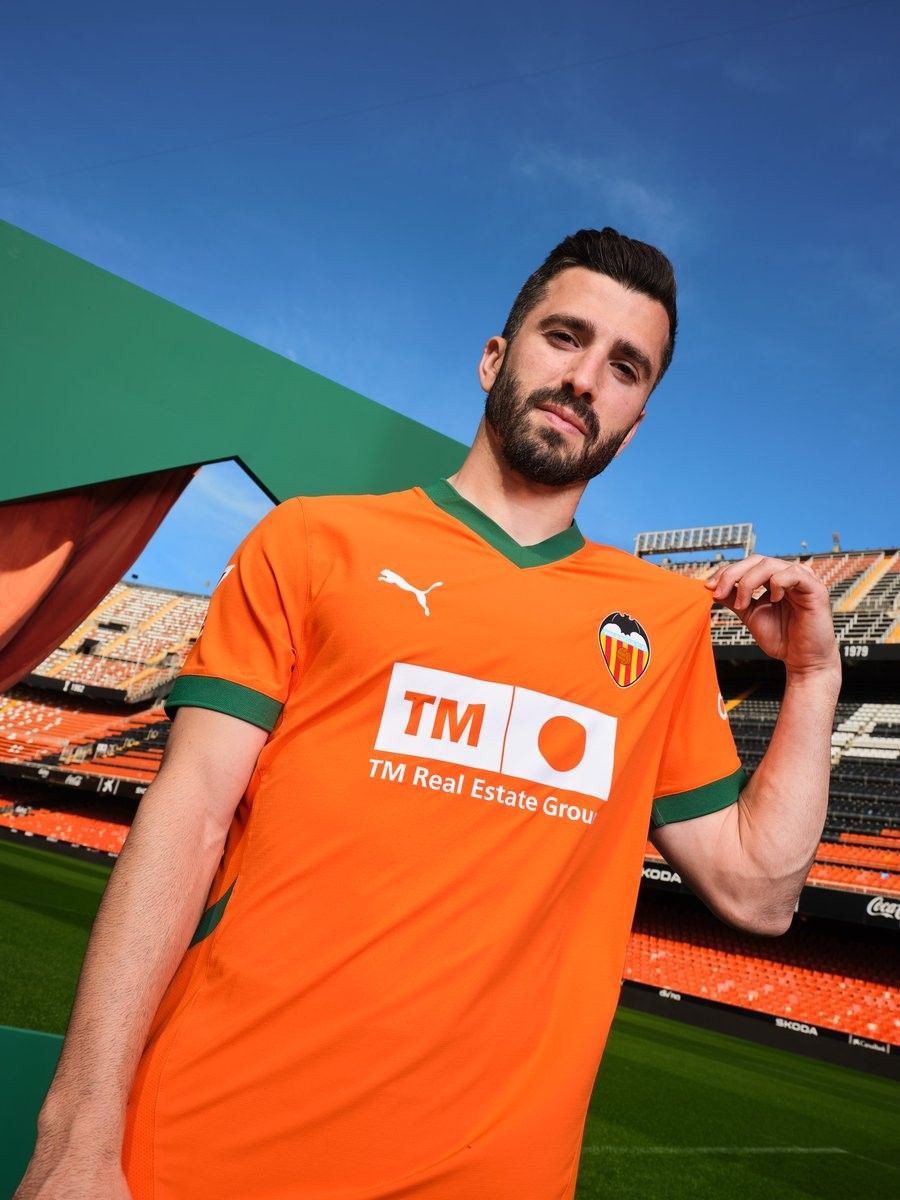 Valencia CF third jersey 2024 2025 season official kit