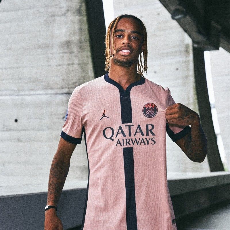 maillot-troisieme-tenue-psg-saison-deux-mille-vingt-quatre-deux-mille-vingt-cinq PSG third jersey 2024 2025 season