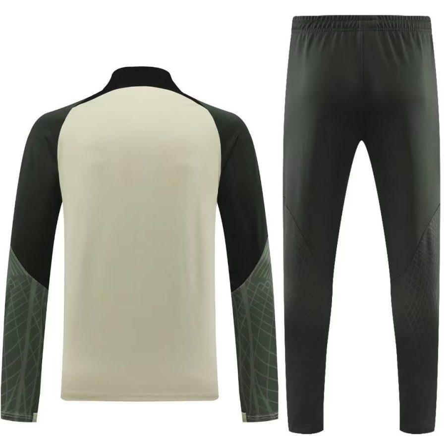 survetement-blanc-fc-barcelona-saison-deux-mille-vingt-trois-deux-mille-vingt-quatre-ensemble-haut-et-bas White FC Barcelona tracksuit season 2023 2024 top and bottom set
