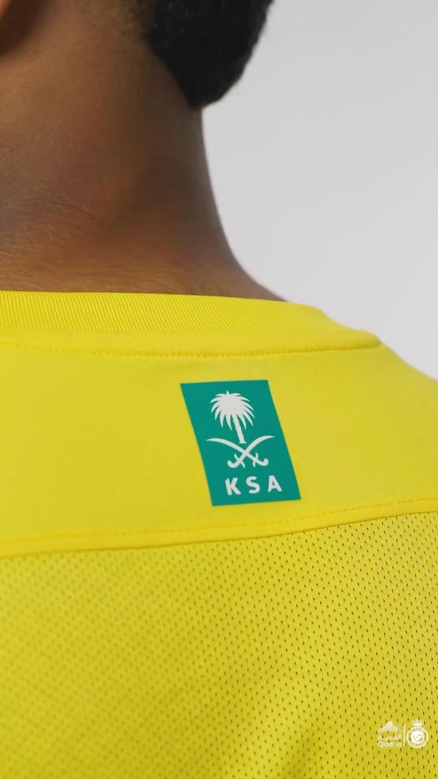 tenue-de-football-al-nassr-fc-maillot-home-2023-2024 Al Nassr FC home soccer jersey 2023 2024