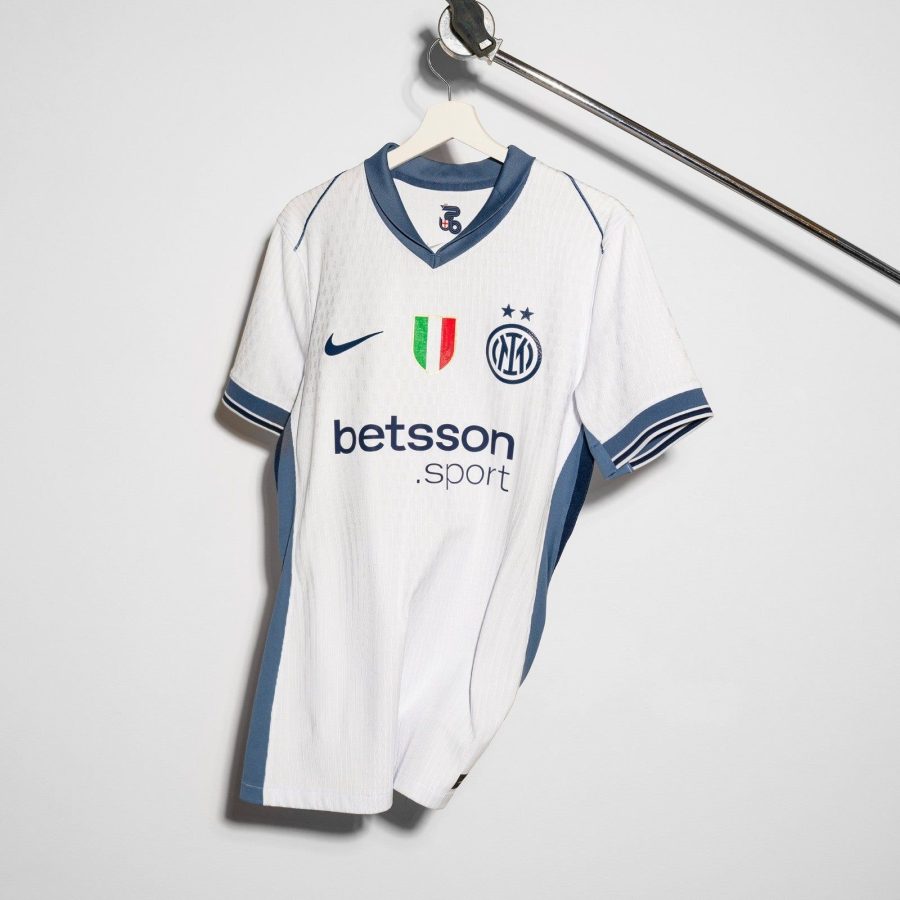 tenue-de-football-inter-milan-a-l-exterieur-jersey-bleu-marine-et-turquoise Inter Milan away soccer kit navy blue and turquoise jersey