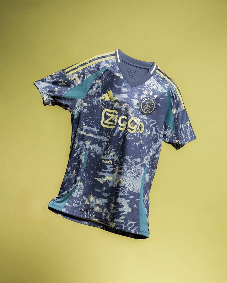tshirt-de-football-ajax-amsterdam-exterieur-2024-2025-pour-supporter Ajax Amsterdam away soccer t-shirt 2024-2025 for supporters