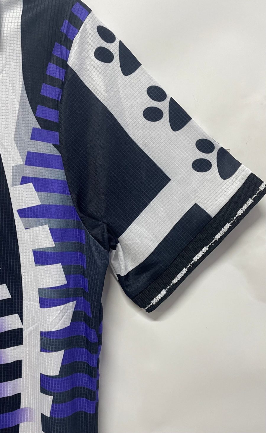 Tunique de football Real Madrid collection extérieure troisième tenue édition rétro