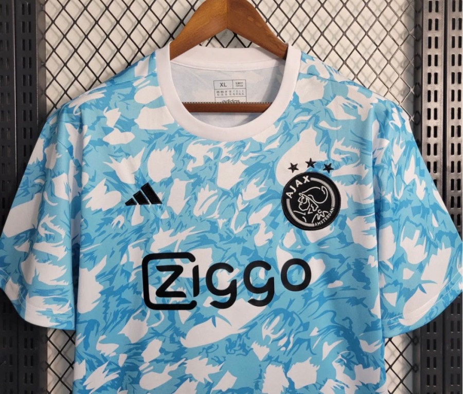 05AC2588-6818-43F6-B095-E24ADF88A9B7.jpg Ajax Amsterdam Training Jersey 2023/24