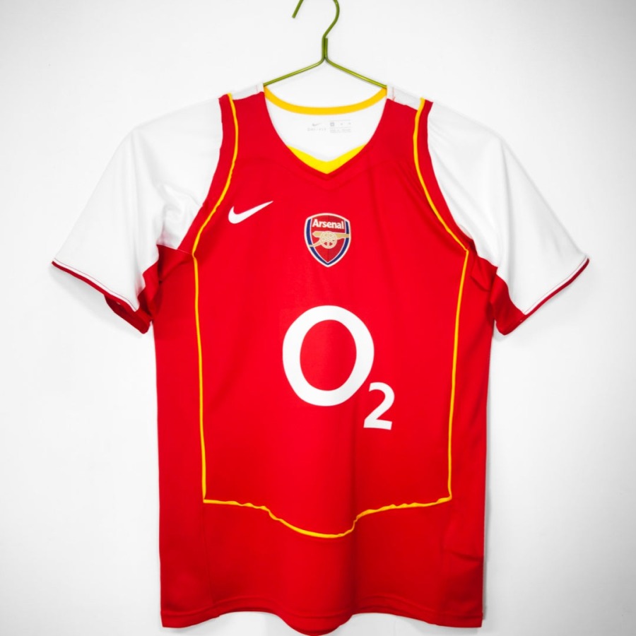 0fb129c55c3c13b8763e5821276779af.jpg Arsenal Home Retro Soccer Jersey 2004-2005