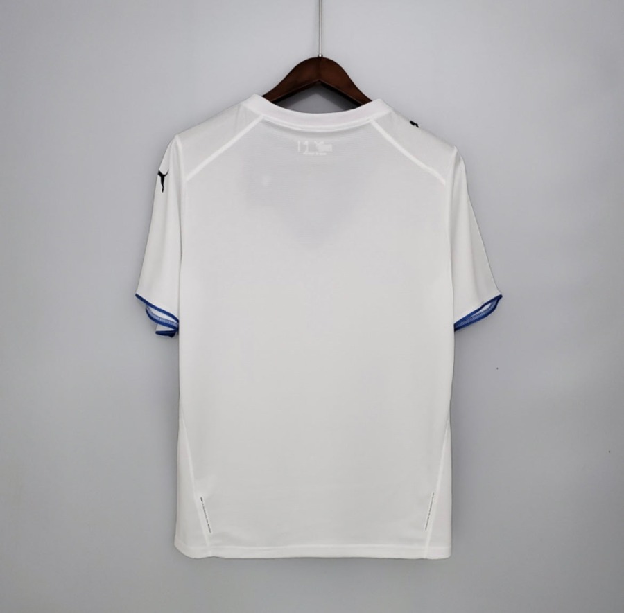 1726330A-AC92-425C-9E4A-9E40E59B2191.jpg Italy Away Jersey 2006