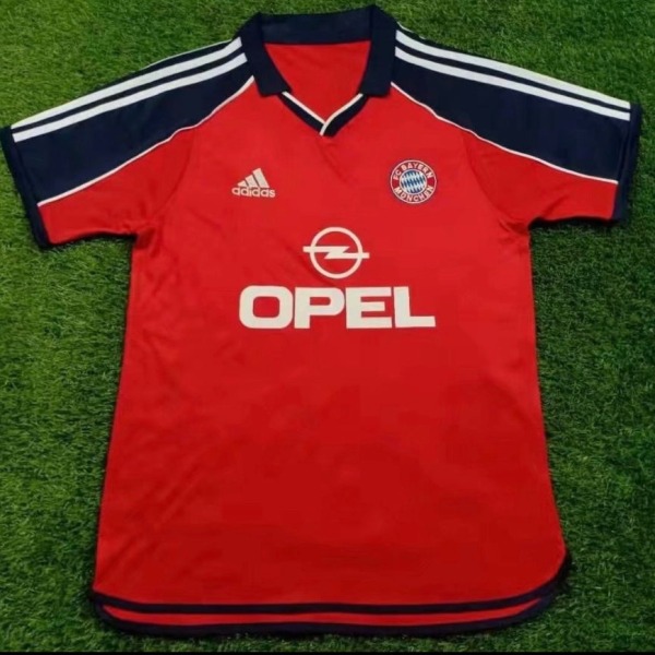 FC Bayern Munich 1999/00 Vintage Jersey