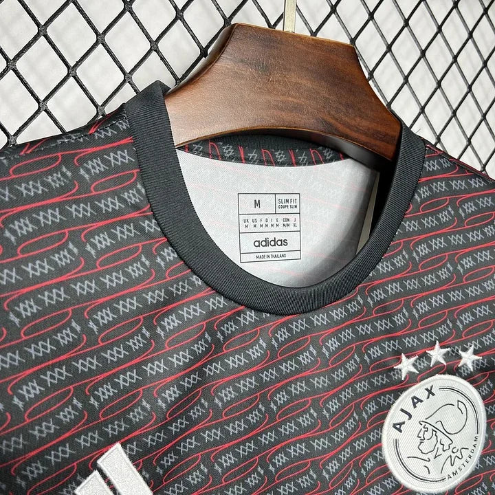 2163a61b3beebe36a7862efa2ea2b358.jpg Ajax Amsterdam Pre-Match 2024-2025 Jersey
