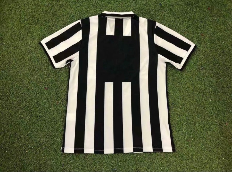 Juventus 1996/97 Home Soccer Jersey