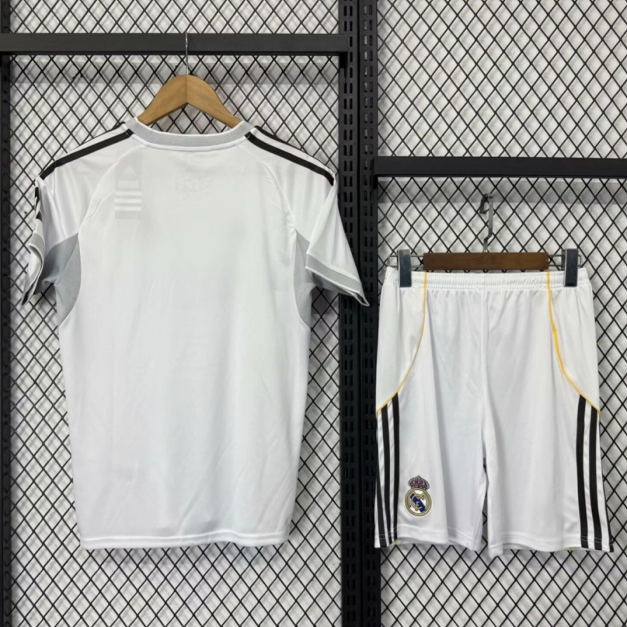 Real Madrid Home Jersey 2025/26 Adult
