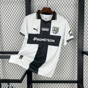 5ABA736E-8F15-4774-82F8-18E8304E60F4.jpg Parma Home 2025/26 Soccer Jersey