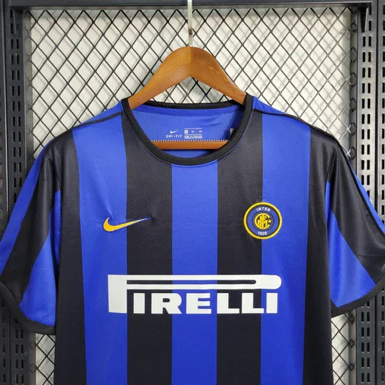 98bccbcc_540x_c4f9fda0-a788-47d7-8544-ddffbce0c609.jpg Inter Milan Retro 1999-2000 Soccer Jersey