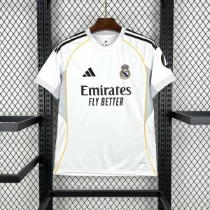 9a41b41a11acb85ea82115cee68e982a.jpg Real Madrid Home 2025-2026 Jersey