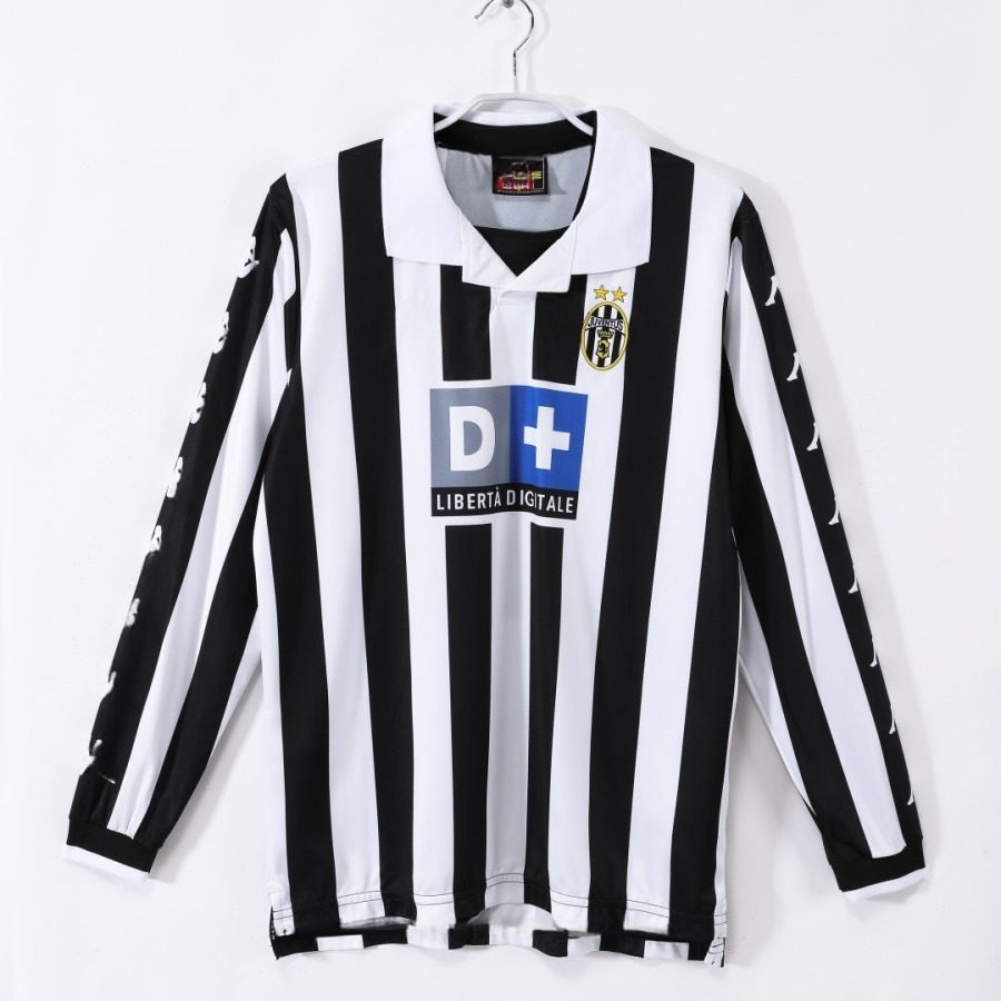 9ca2d46bb14e0cbfc2382c388f229666.jpg Juventus Home Jersey 1999-2000 Retro Long Sleeve