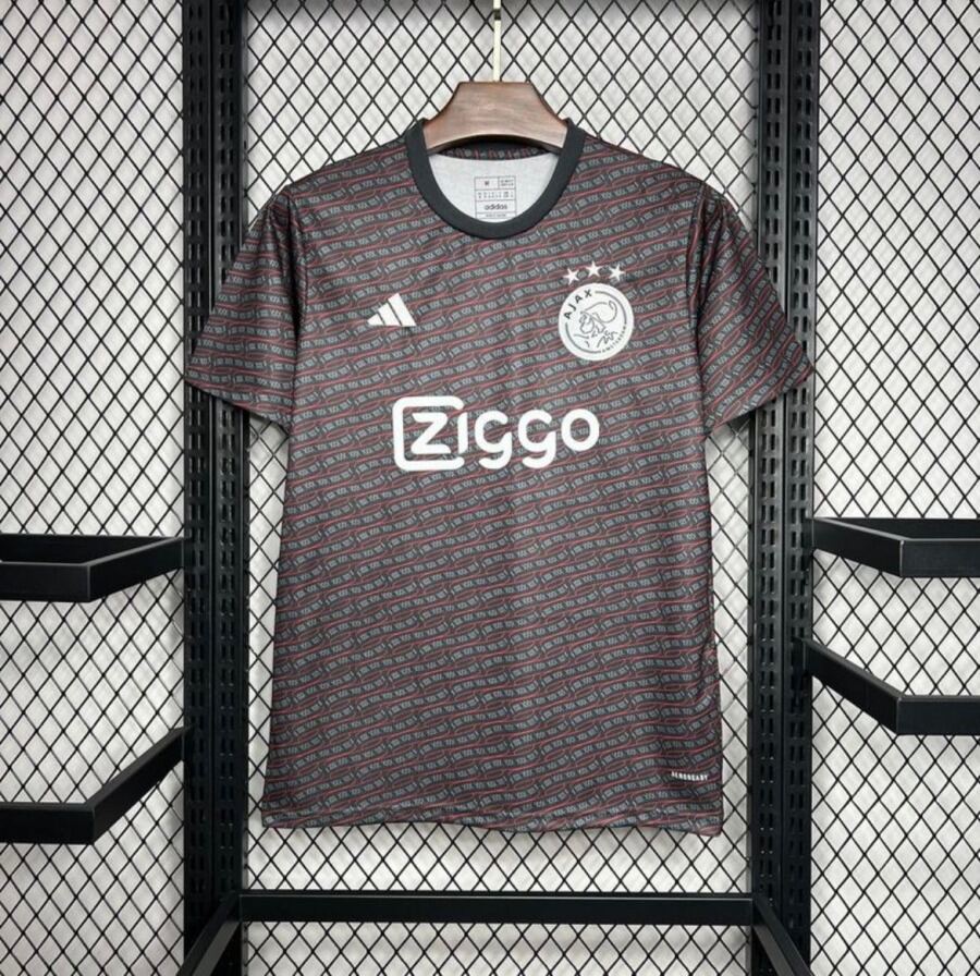 A336CDC6-9295-4F2A-BB1D-576CD7E10E1B.jpg Ajax Amsterdam 2024/25 Training Jersey