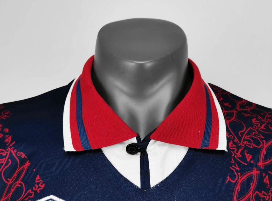 B37E7649-D1F8-4A96-8376-DA3B418A6E07.jpg Ajax Amsterdam 1994/95 Away Soccer Jersey