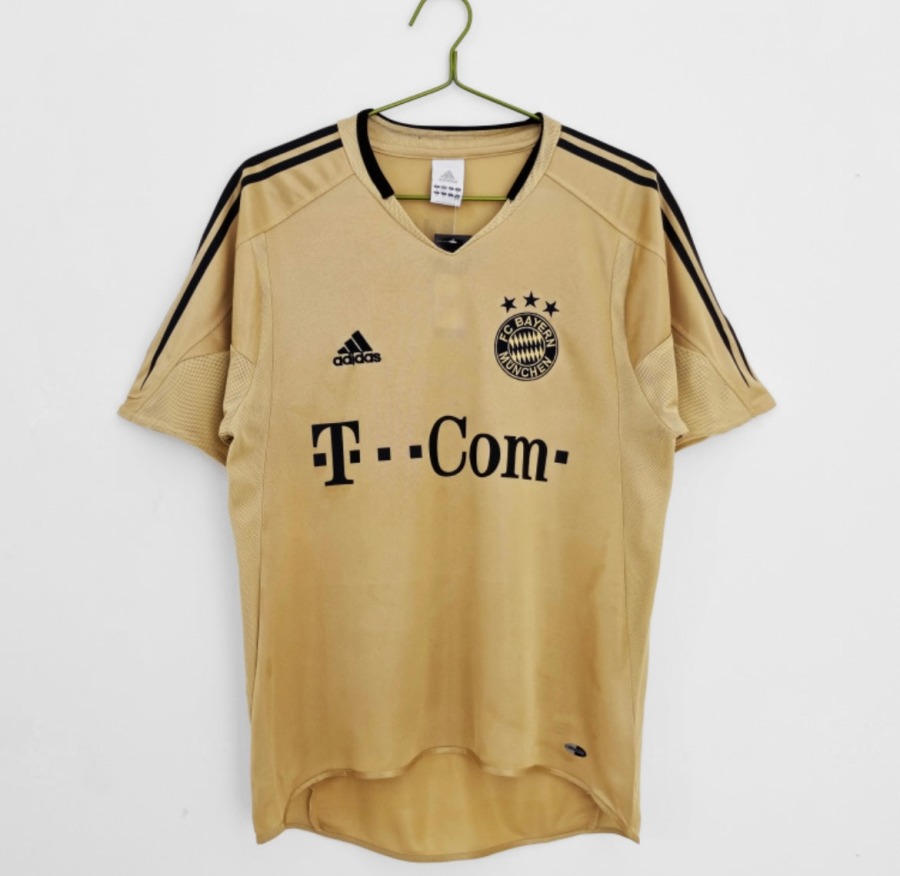 FC Bayern Munich 2004/05 Away Jersey
