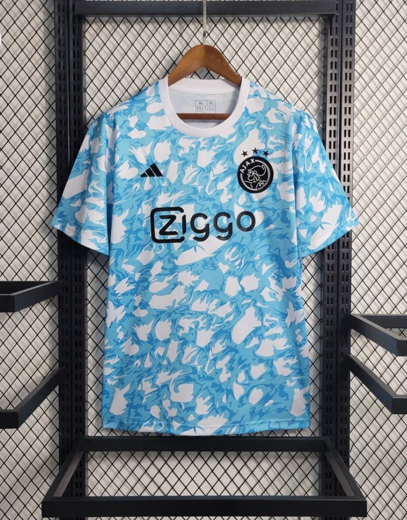 DEB03EF0-CD0D-45C6-9D8A-EE932B8153CB.jpg Ajax Amsterdam Training Jersey 2023/24