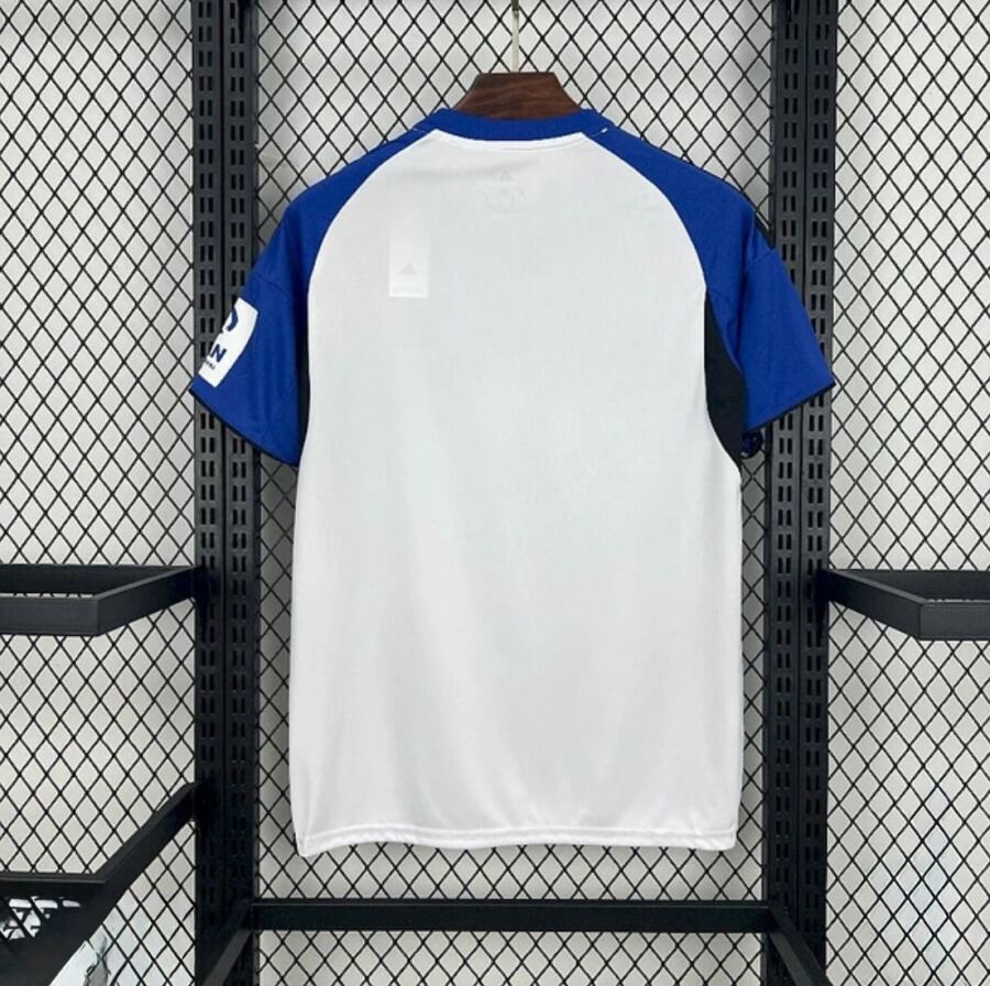 EA15DD81-7E27-4AC0-89C6-8C2FEEFDA5E0.jpg Hamburg SV Home Jersey 2025/26