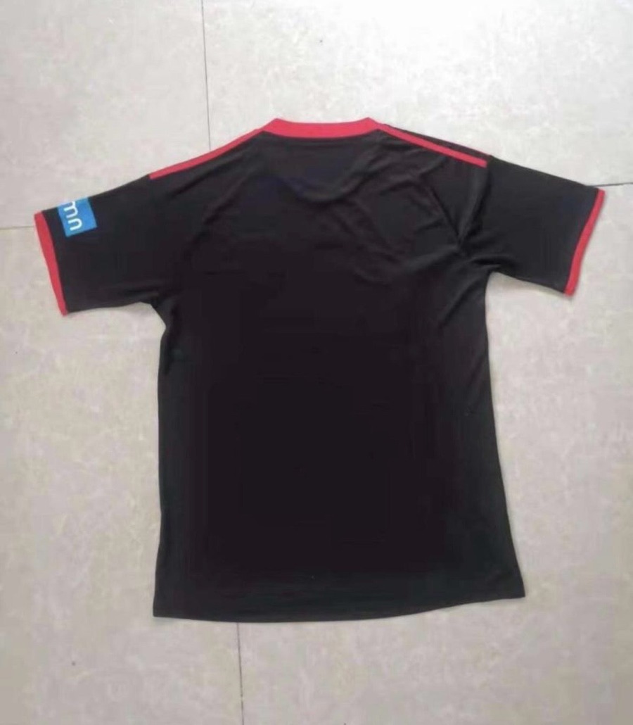 F606C58E-F363-4DC8-8268-65264C37A3B8.jpg SL Benfica Away Jersey 2009/10