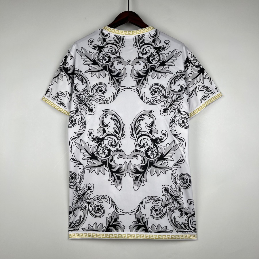 IMG-1168_76822902-5b9d-408f-99ad-65cd51131804.jpg Italy Concept White Gold Soccer Jersey 2023 2024