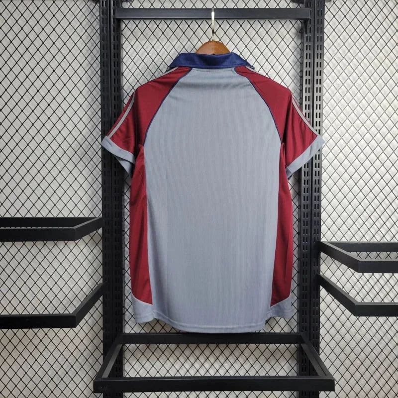 IMG-6006.jpg Bayern Munich Retro 1998/99 Soccer Jersey