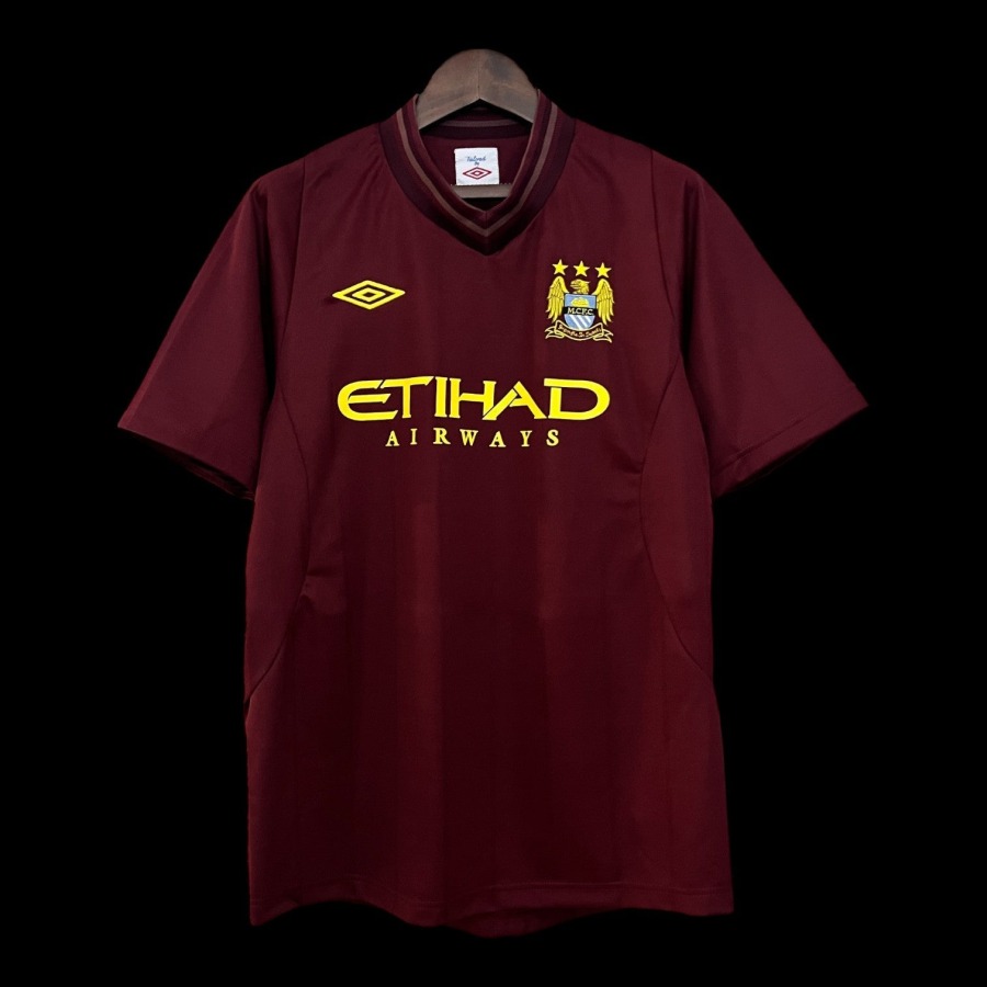 a4eae63b-Photoroom.jpg Manchester City 2012-13 Retro Jersey