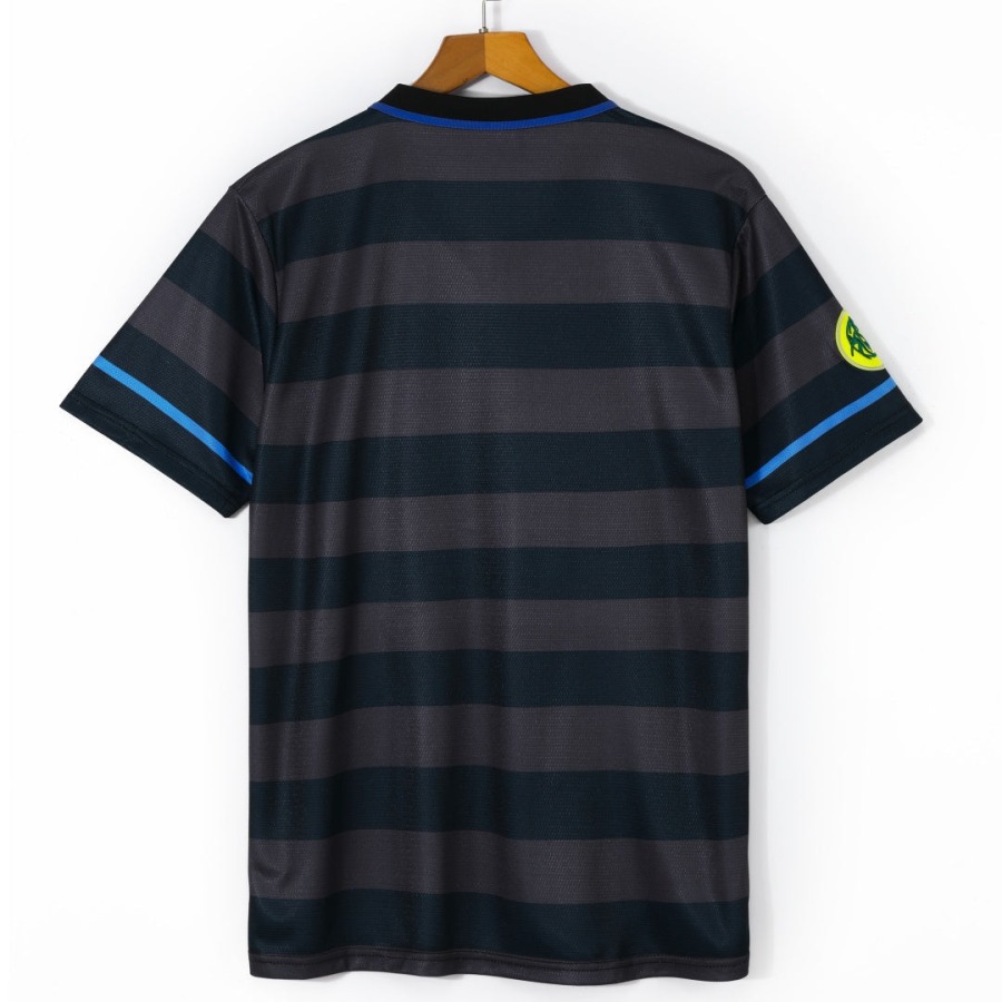 c6c8a5c07821df2595d2e7a9848eb8ed.jpg Inter Milan Third Jersey 1997-1998 Retro