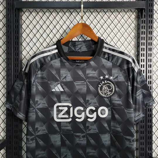cb6f1734_540x_aa23d0b7-7419-4cea-ac0b-598240445318.jpg Ajax Third Black 2023-2024 Soccer Jersey