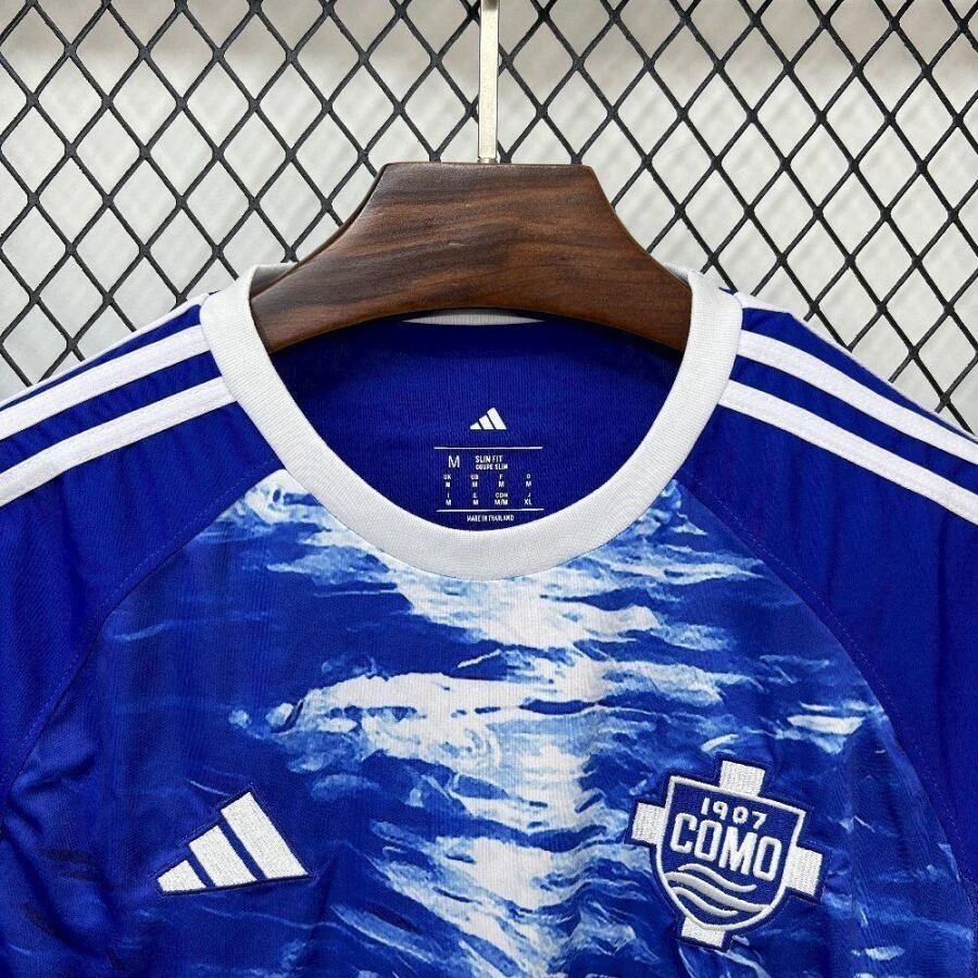d3c63462.jpg Como 2025-26 Home Jersey