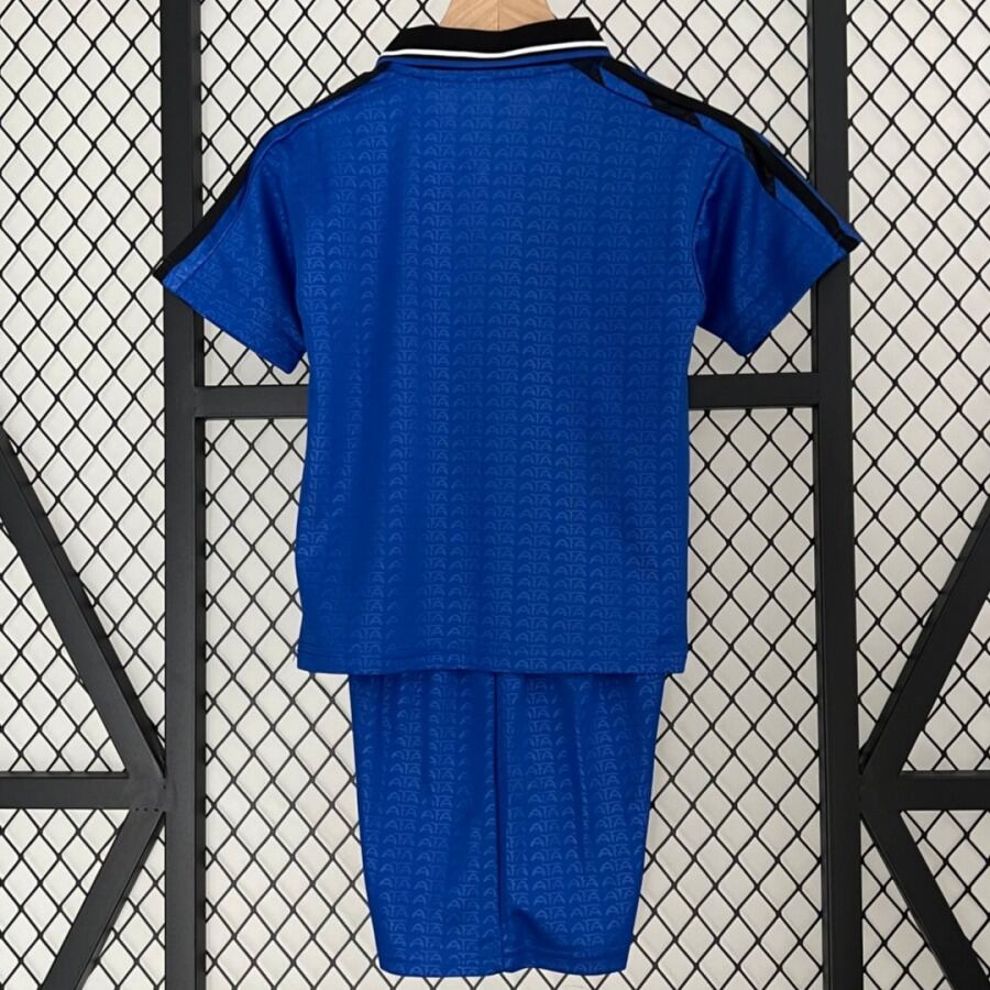 Argentina Retro Home Youth Jersey 2005-2006